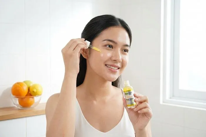 Garnier Bright Complete Vitamin C Rahasia Kulit Glow