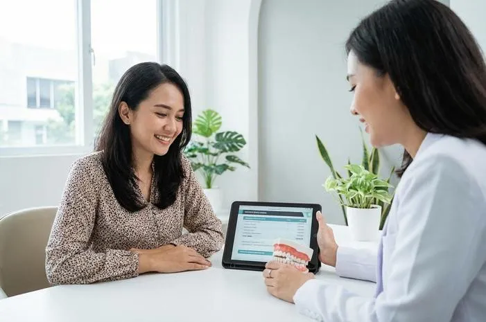 Biaya Veneer Gigi: Mulai Rp600 Ribu, Cek Harga Lengkap!