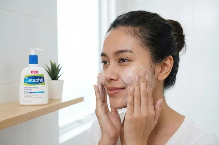 Cetaphil Daily Exfoliating Cleanser untuk Kulit Bersih Halus