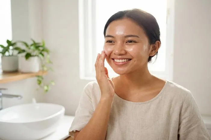 Glow dan Lovely: Wajah Cerah Sehat dan Terawat