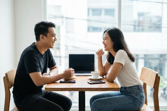 Friend with Benefits: Enak atau Bikin Baper?