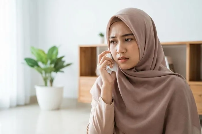 Telinga Berair dan Bau? Jangan Sepelekan, Ini Sebabnya