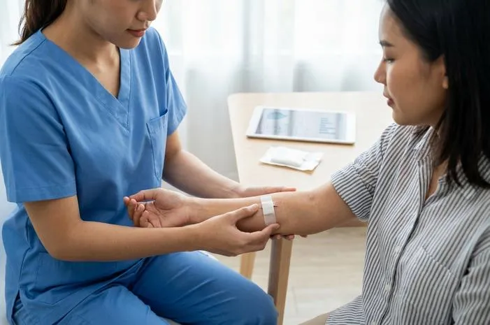 Luka Sayatan Kecil? Obati di Rumah, Kapan ke Dokter?