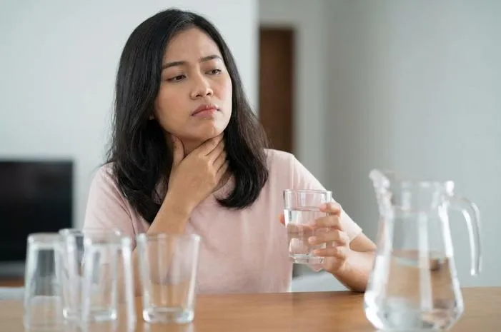 Mulut Kering Kenapa Ya? Cari Tahu Penyebab dan Solusinya