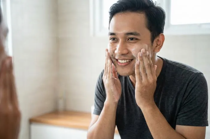 Sabun Muka Pria: Wajah Putih Cerah Bebas Kusam!