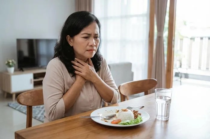 Asam Lambung Naik? Waspada Gastroesophageal Reflux Disease