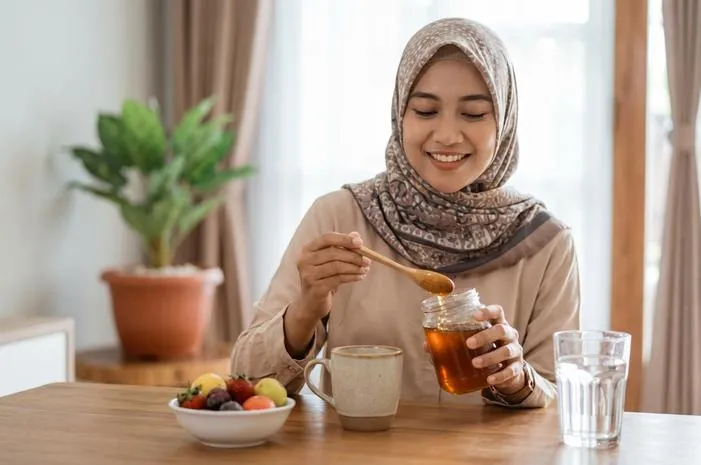 Madu Honey: Sehat Alami, Imun Kuat, Energimu Oke!