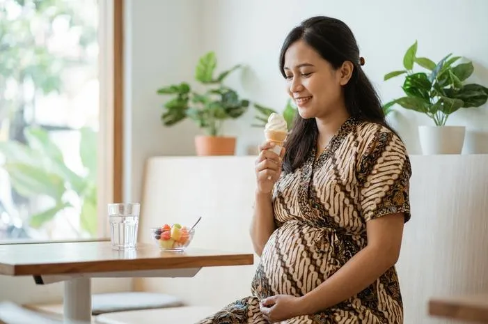 Nikmat Es Krim untuk Ibu Hamil, Ini Aturan Amannya