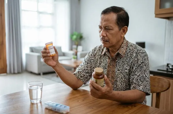 Amlodipine: Obat yang Tidak Boleh Diminum Bersamaan