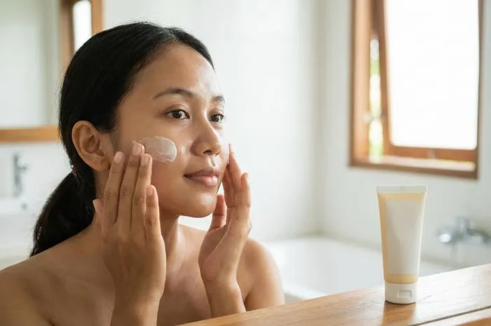 Anti Kering! Sunscreen yang Bagus untuk Kulit Kering