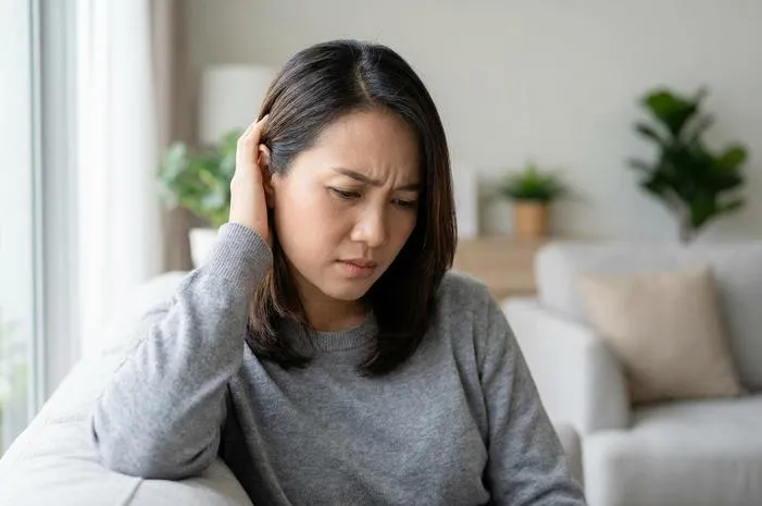 Kepala Belakang Kiri Sakit? Ini Penyebabnya!