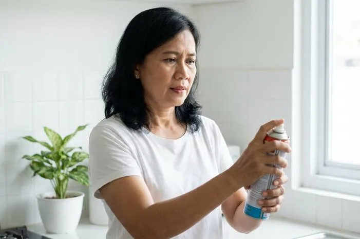 Rahasia Semprotan Kecoa Jitu Bikin Kecoa Minggat