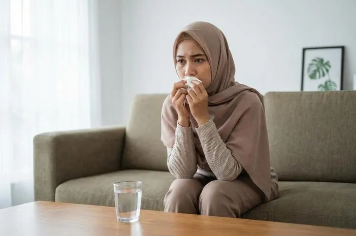 Kenapa Bisa Muntah Darah? Kenali Pemicunya Yuk!