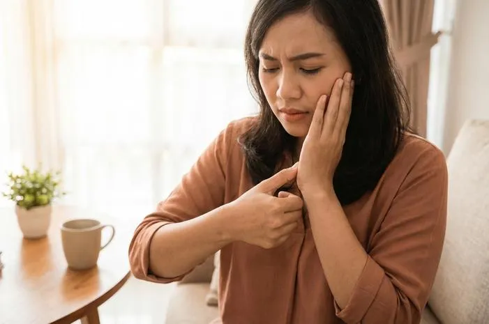 Sakit Gigi Dipijat Bagian Mana? Titik Ini Ampuh Redakan!