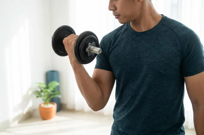 Bikin Lengan Kuat Berisi: Latihan Biceps Triceps Tepat