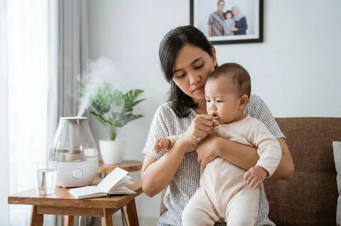 Penyebab Bayi Batuk: Kenali Pemicu dan Kapan ke Dokter
