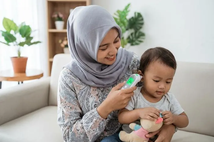 Suhu Normal Bayi 1 Tahun: Kapan Aman, Kapan Waspada?