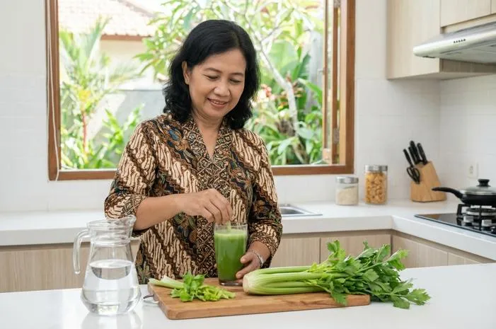 Yuk, Pahami Manfaat Daun Seledri untuk Ginjal Sehat
