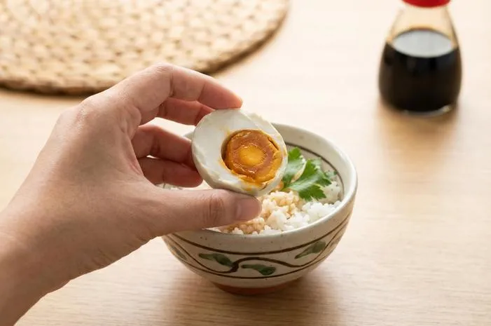 Kupas Kalori Telur Asin Bebek: Sehat atau Tidak?