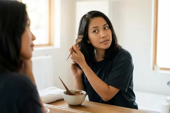Hair Dye di Rumah? Ini Cara Praktis Warnai Rambutmu