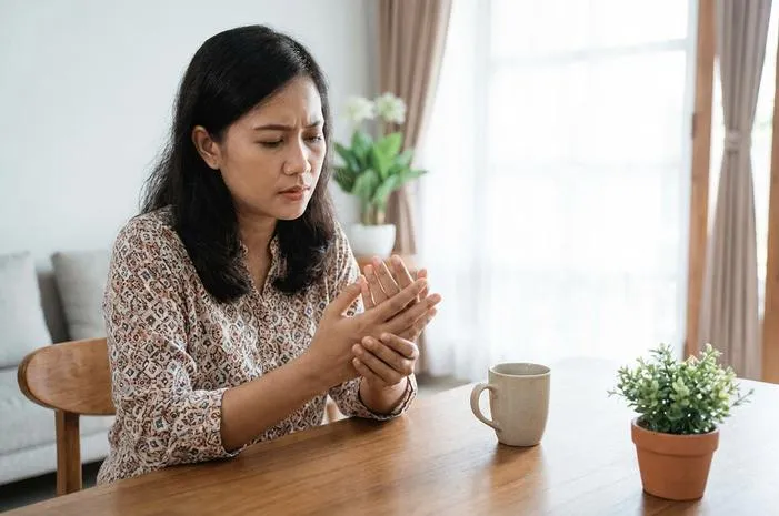 Terjawab! Tangan Panas Kenapa: Penyebab dan Solusinya