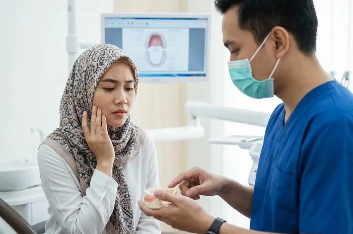 Penyebab Gusi Bengkak dan Bernanah, Wajib Tahu Ini!