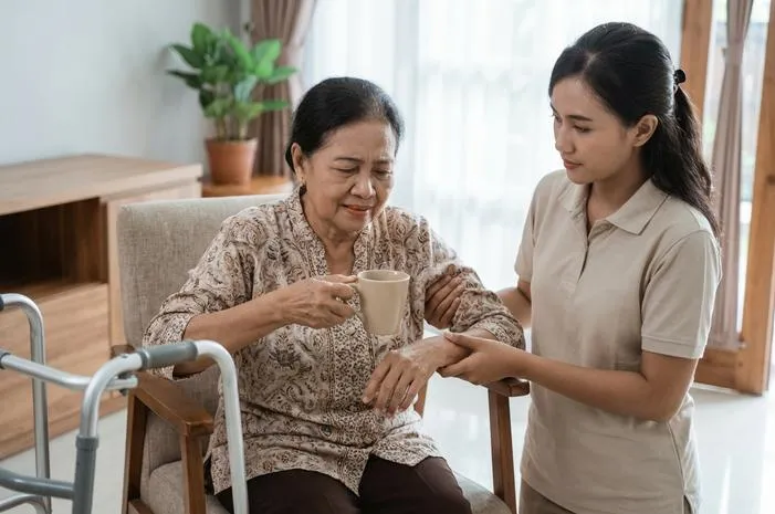 Tetraparese: Beda Lemah dan Lumpuh Empat Anggota Gerak