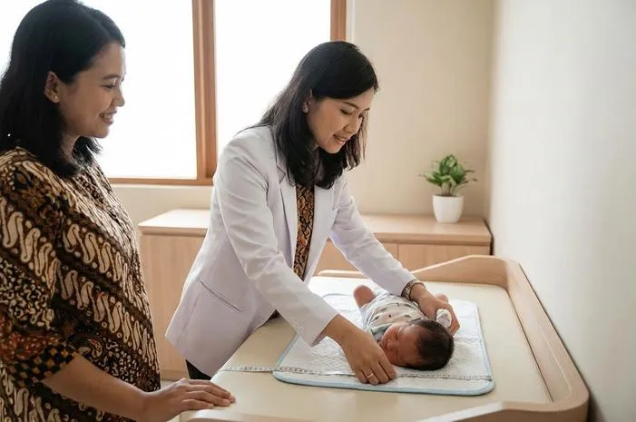 Yuk, Cek Panjang Bayi Baru Lahir Normal Si Kecil!