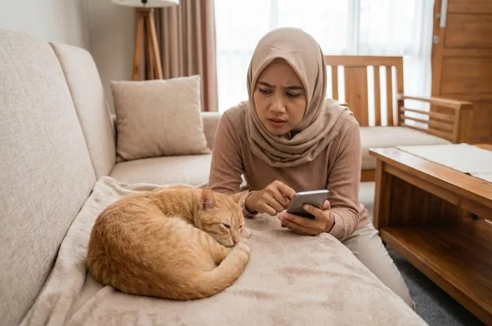 Kenali Posisi Tidur Kucing Saat Sakit yang Perlu Diwaspadai