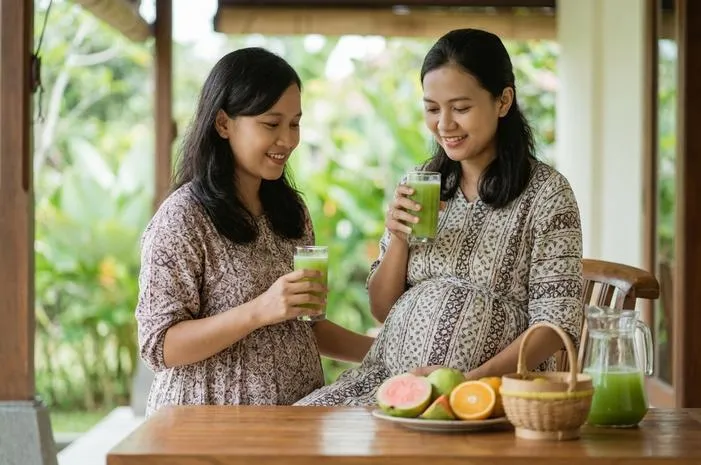 Jus Untuk Ibu Hamil: Segar dan Sehat Buat Bumil dan Janin