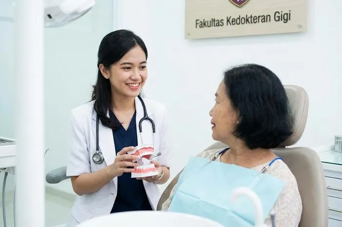 SKG Sarjana Apa? Bukan Dokter Gigi Praktik Lho!