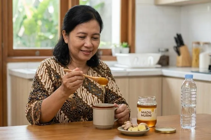 Madu untuk Lambung: Redakan Maag dan Asam Lambung