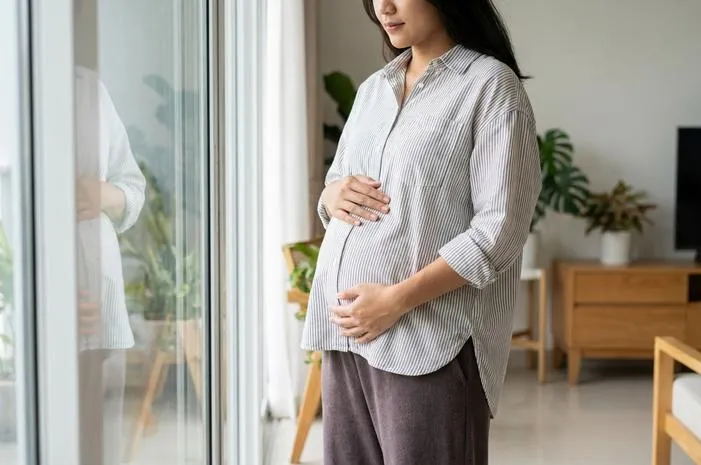 Bentuk Perut Hamil Muda Saat Berdiri, Seperti Apa?