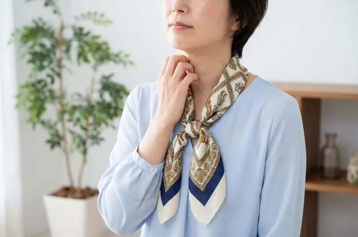 Leher Gatal? Yuk, Kenali Penyebab dan Solusinya.