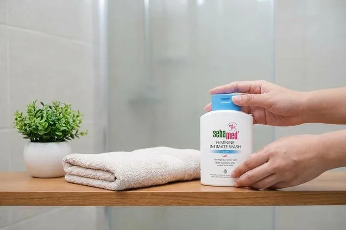 Sebamed Feminine Intimate Wash Rahasia Bersih Bebas Bau