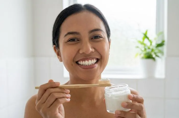 Pemutih Gigi Paling Ampuh Hasil Cepat Biar Senyum Cerah