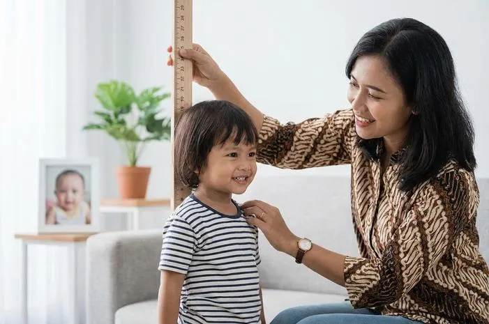 Mengenal Kategori Usia Anak dari Bayi Hingga Remaja