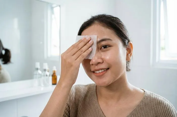 Cara Menghilangkan Wajah Berminyak Agar Kulit Bebas Kilap