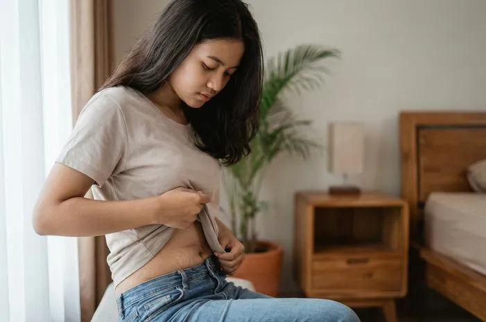 Kenali Penyebab Garis Perut pada Remaja dan Solusi Tepat