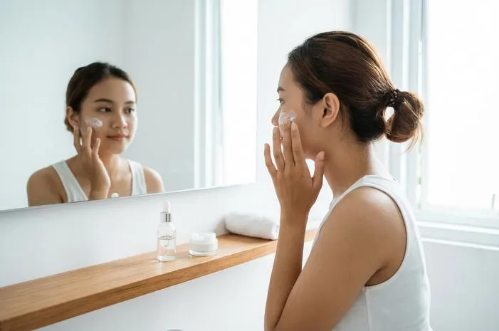 Setelah Exfoliating Pakai Apa Biar Kulit Glowing Maksimal