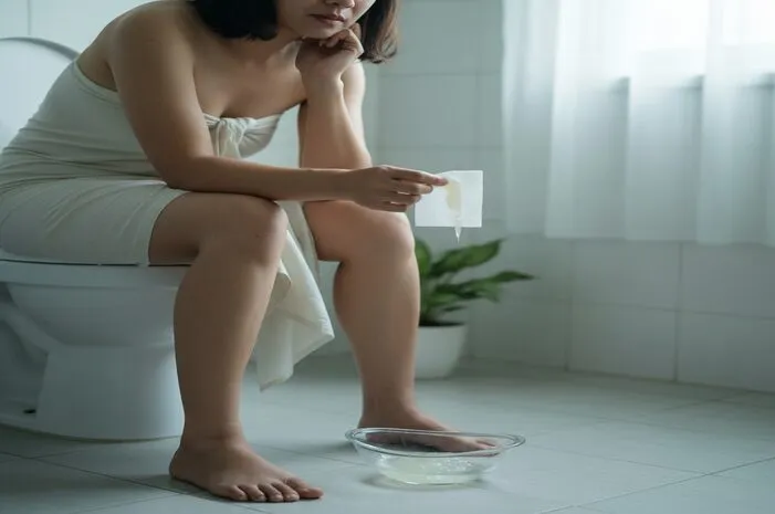 BAB Lendir Putih Telur: Normal Atau Tanda Penyakit?