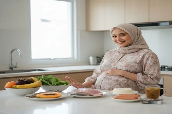 Wajib Tahu! Ini Makanan Terlarang Untuk Ibu Hamil
