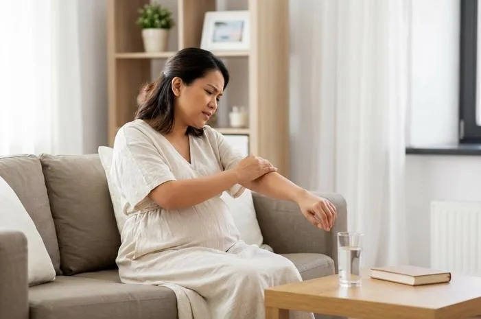 Gatal Ibu Hamil Trimester 1: Normal? Ini Cara Mengatasinya
