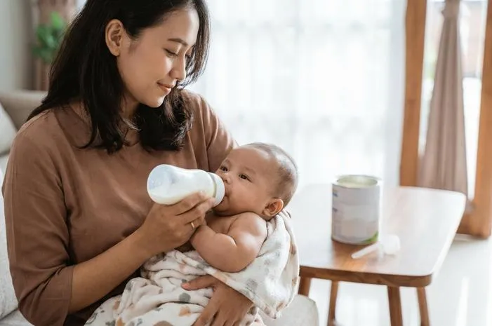 Rahasia Bayi 0-6 Bulan Cepat Gemuk dengan Susu Formula