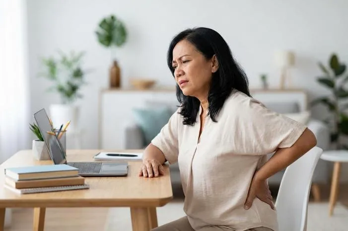 Cari Tahu Apa Penyebab Pinggang Sakit yang Sering Terjadi