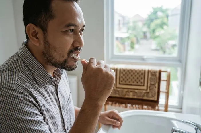 Gosok Gigi Saat Puasa Tidak Bikin Batal? Pahami Ini!