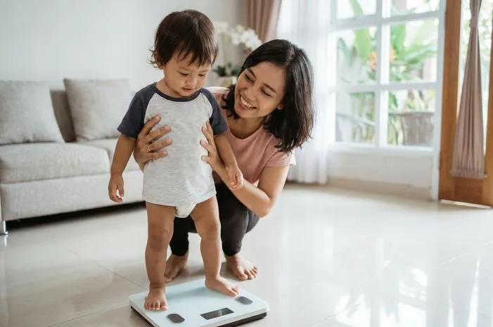 Cek Berat Badan Anak Usia 2 Tahun: Normal Gak Ya?