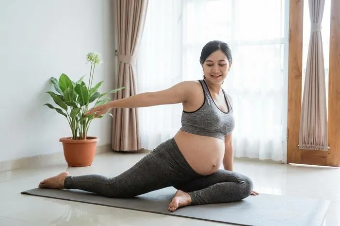 Yoga Ibu Hamil: Bumil Sehat, Bebas Nyeri, Siap Melahirkan