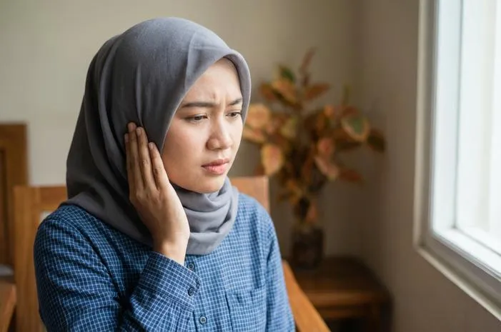 Penyebab Telinga Sakit Sebelah Kanan: Kenapa Sakit Ya?