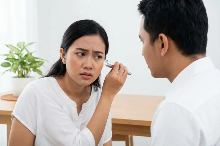 Telinga Kemasukan Hewan? Simak Cara Mengatasinya Tanpa Panik